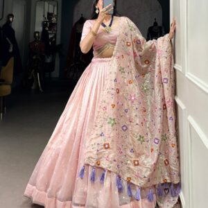 Luxurious Gold Crush Embroidered Lehenga Set – A Regal Party Wear Look!