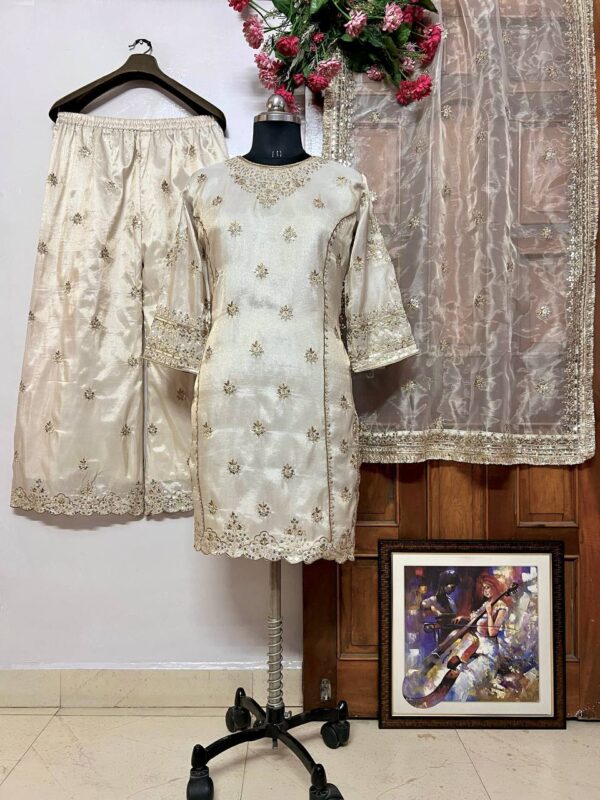 Gold Simar Silk Kurti-Plazzo Set – A Touch of Royalty! - Image 4