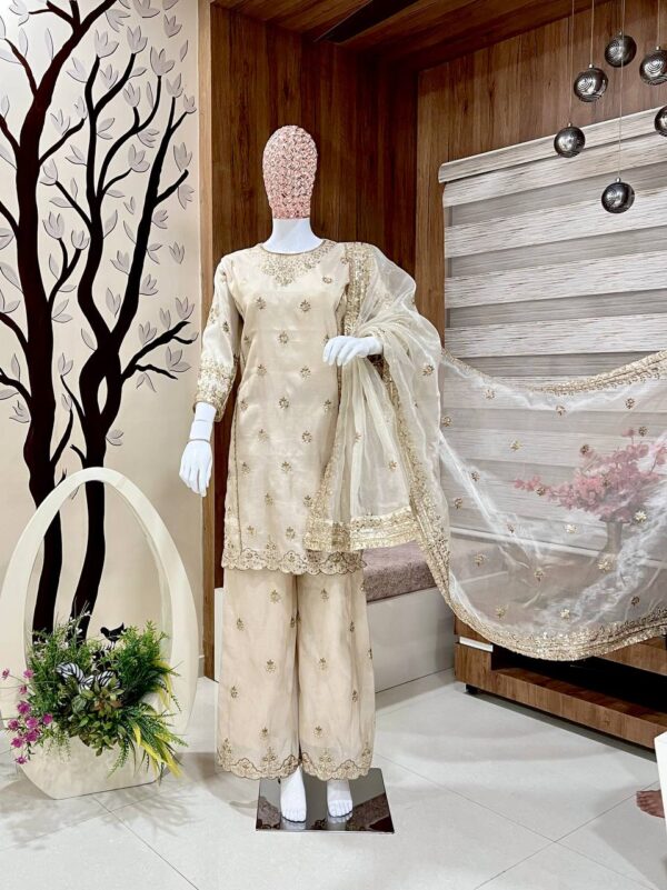 Gold Simar Silk Kurti-Plazzo Set – A Touch of Royalty! - Image 8