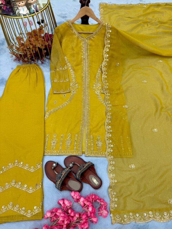 Jazz & Co. Designer Party Wear Crunchy Silk Set – Closet Collection Exclusive - Image 3