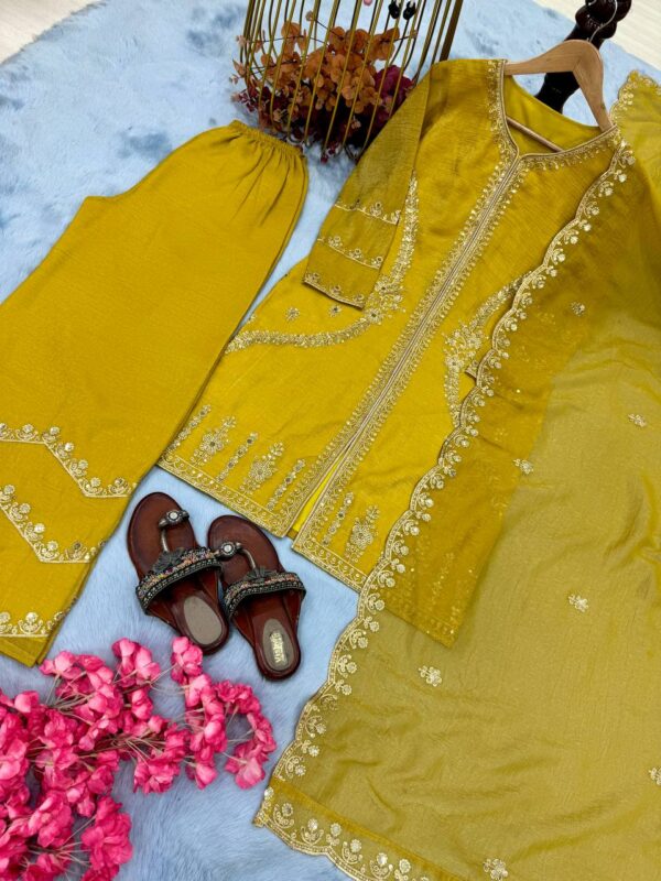 Jazz & Co. Designer Party Wear Crunchy Silk Set – Closet Collection Exclusive