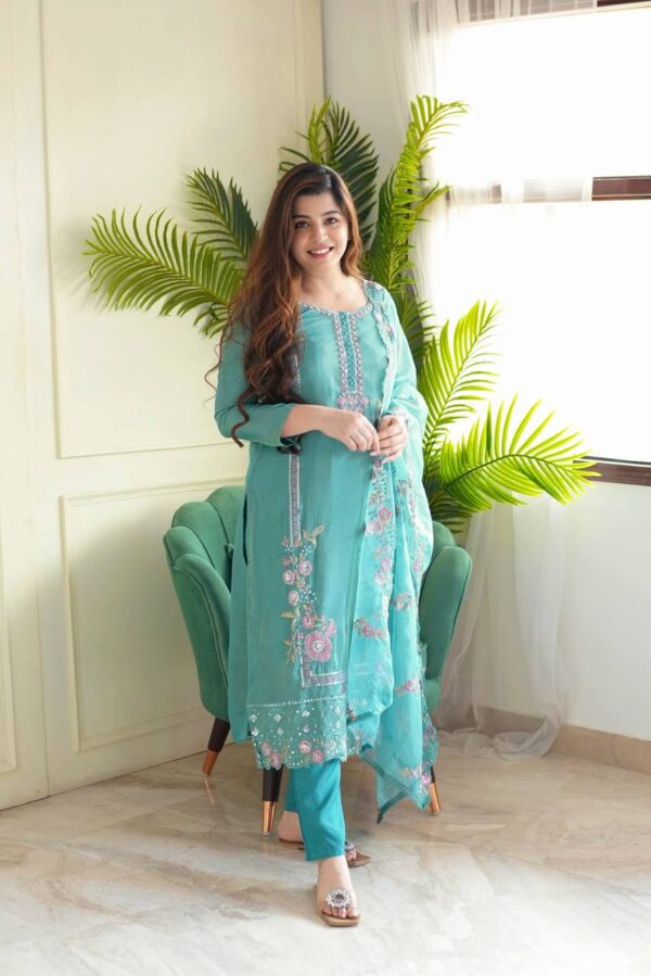 Explore Jazz & Co.'s RO2677 Chinon Silk Suit Set with embroidered organza dupatta.