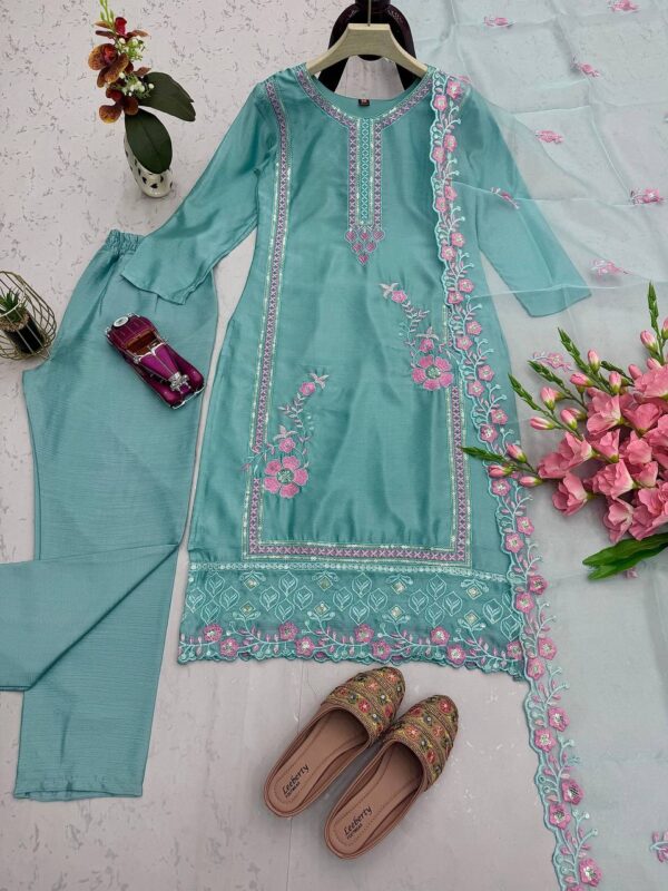 Elegant Heavy Chinon Silk Suit Set with Organza Dupatta | Jazz & Co. Closet Collection 💫 - Image 3